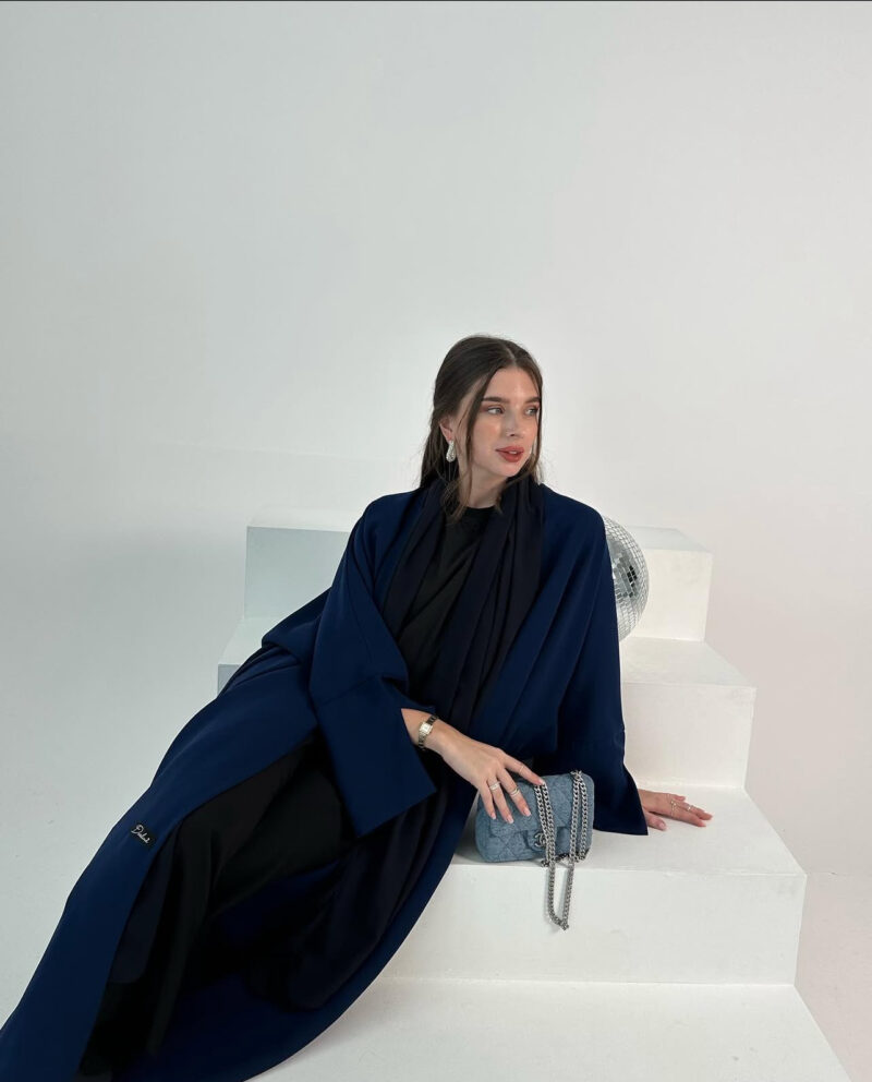 Royal blue - Image 2
