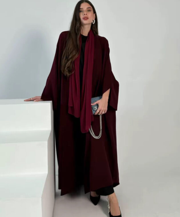 Alternative view of Maroon