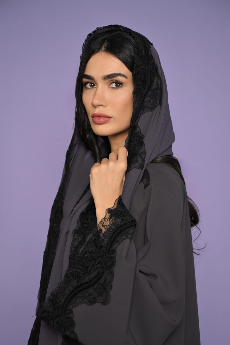 gray lace - Image 2